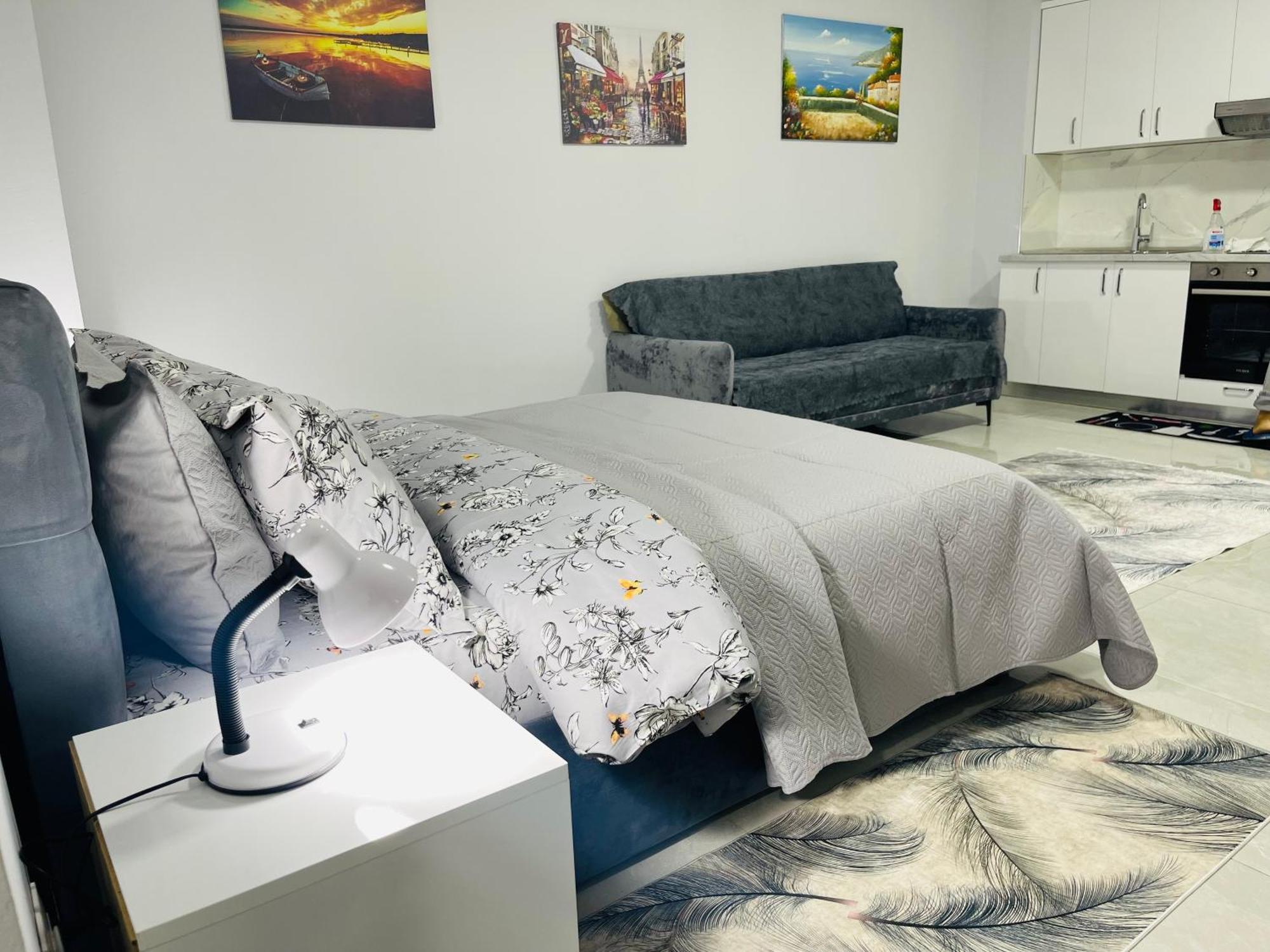 Albis Apartment 2 Tirana Bagian luar foto